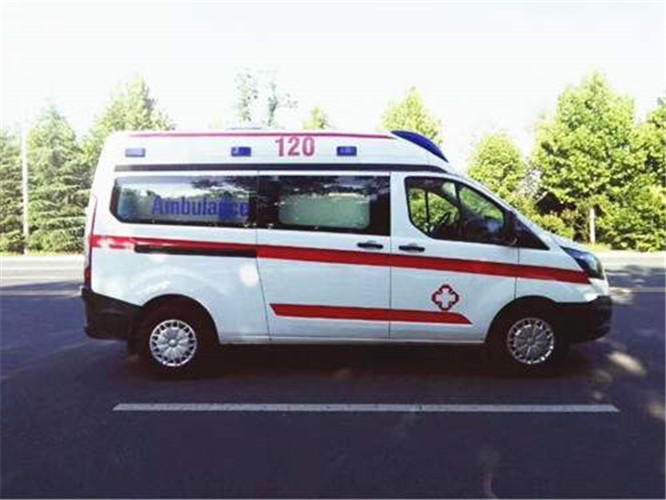关岭救护车出租服务案例6